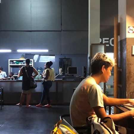 Soundsleep Hostel تْشينيغْرايْ المظهر الخارجي الصورة