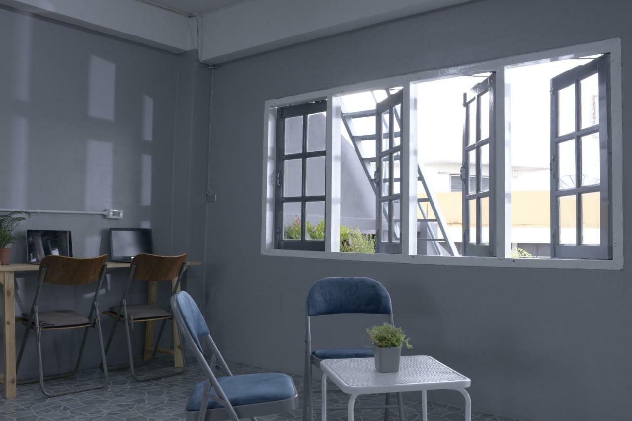 Soundsleep Hostel تْشينيغْرايْ المظهر الخارجي الصورة