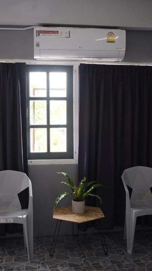 Soundsleep Hostel تْشينيغْرايْ المظهر الخارجي الصورة