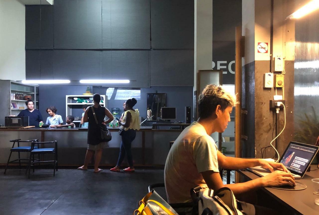 Soundsleep Hostel تْشينيغْرايْ المظهر الخارجي الصورة