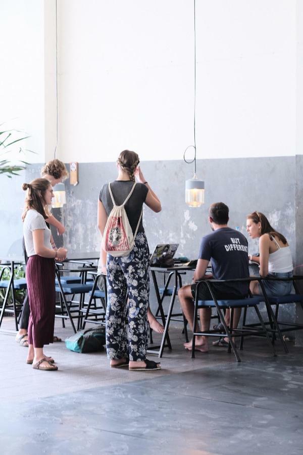 Soundsleep Hostel تْشينيغْرايْ المظهر الخارجي الصورة
